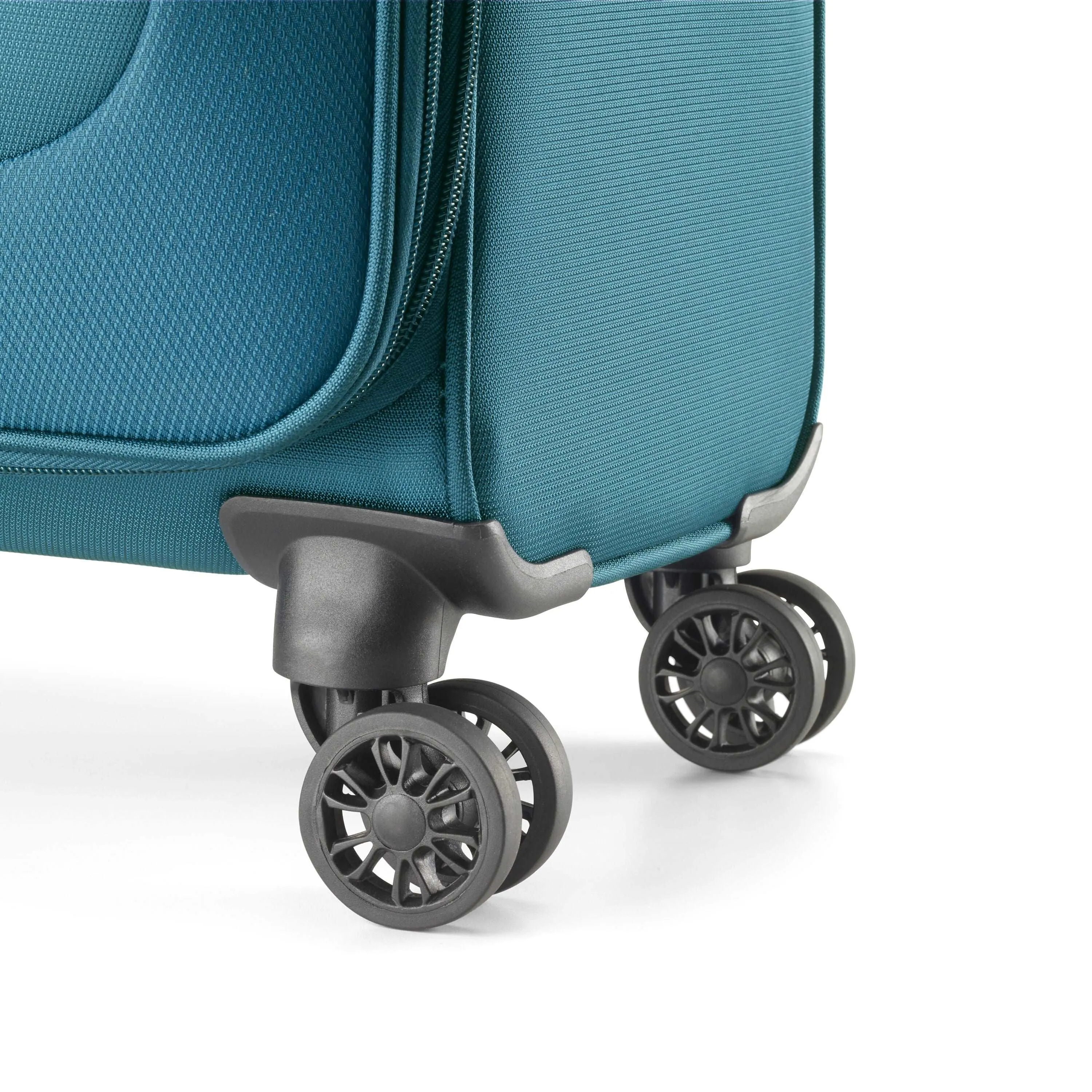 American Tourister Fly Light Spinner Carry-On