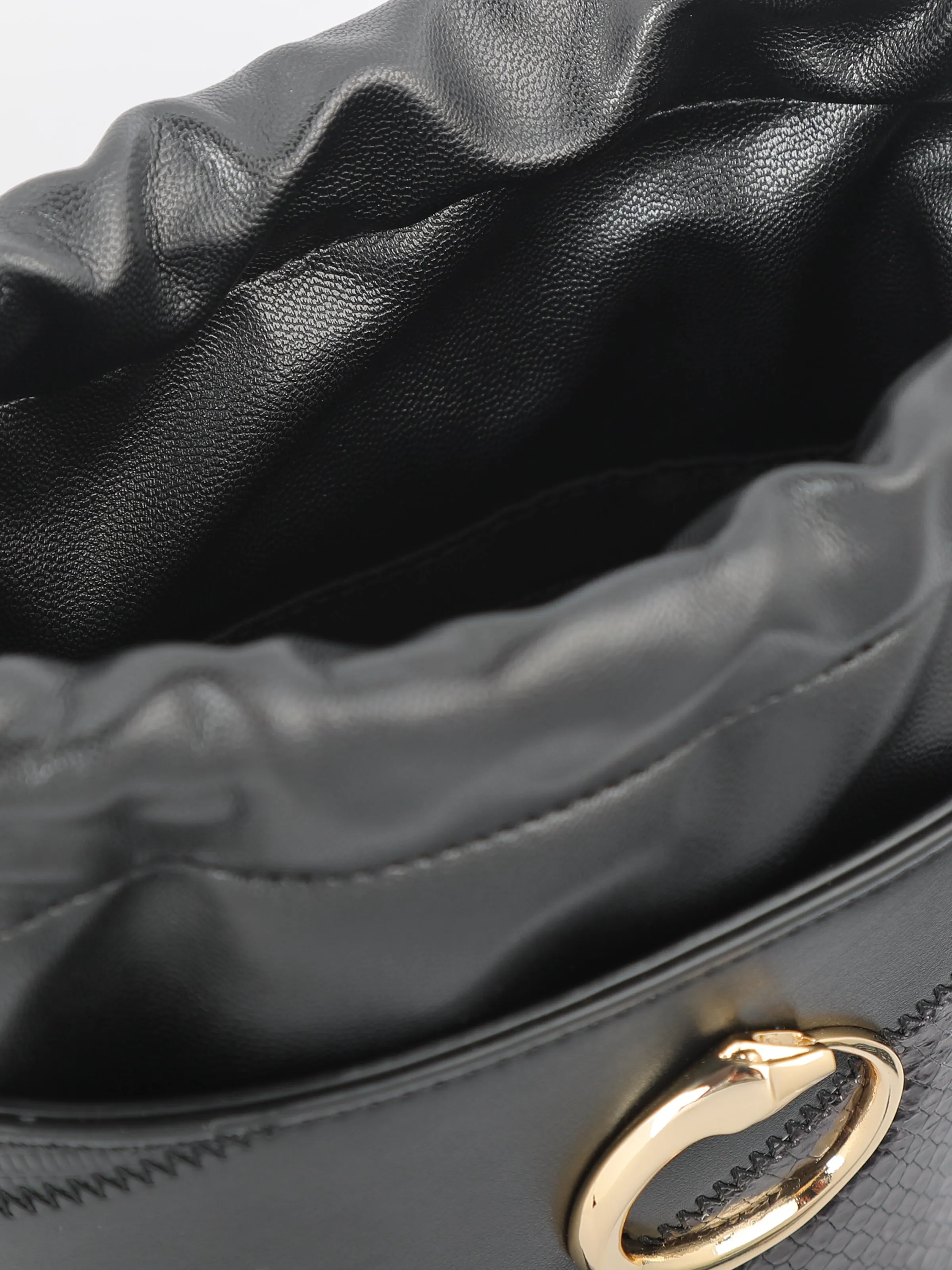 Python Print Black Bucket Bag