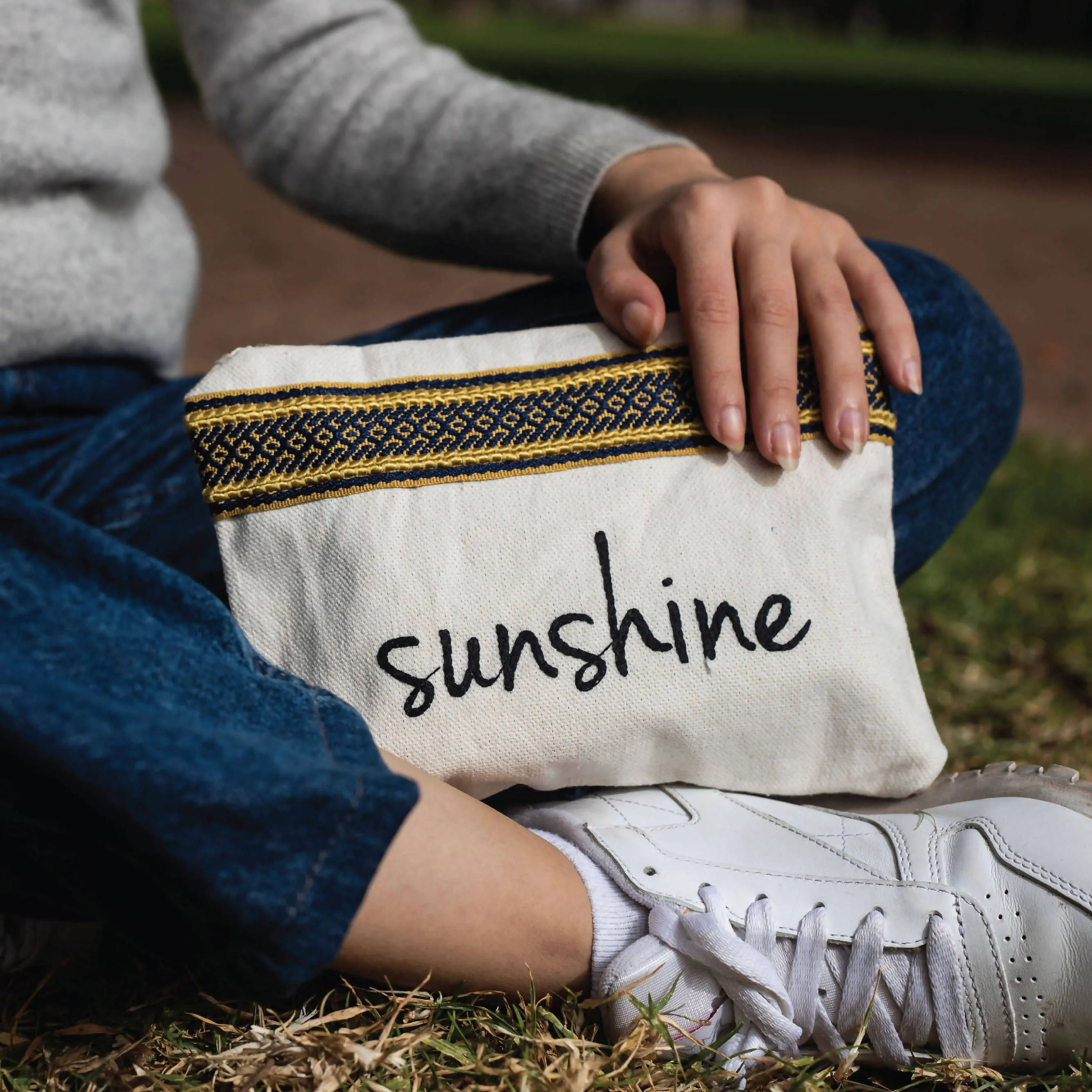 SUNSHINE Pouch